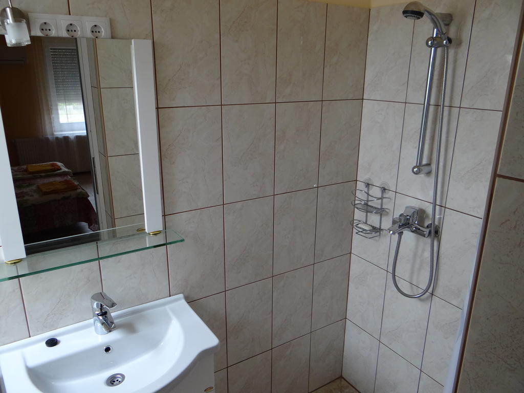 Marinica Apartman Hajdúszoboszló الغرفة الصورة