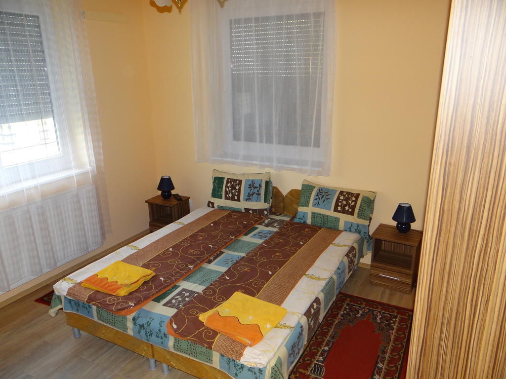 Marinica Apartman Hajdúszoboszló المظهر الخارجي الصورة