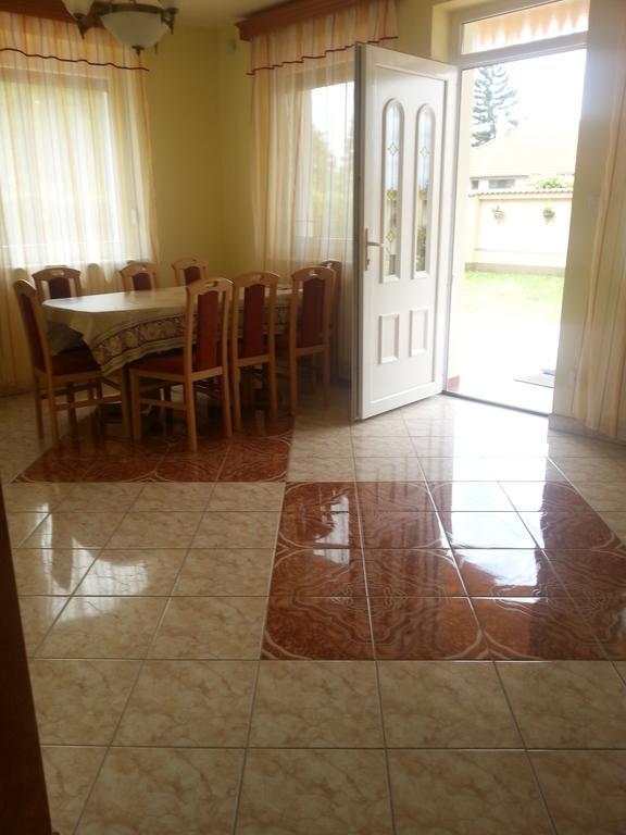 Marinica Apartman Hajdúszoboszló المظهر الخارجي الصورة
